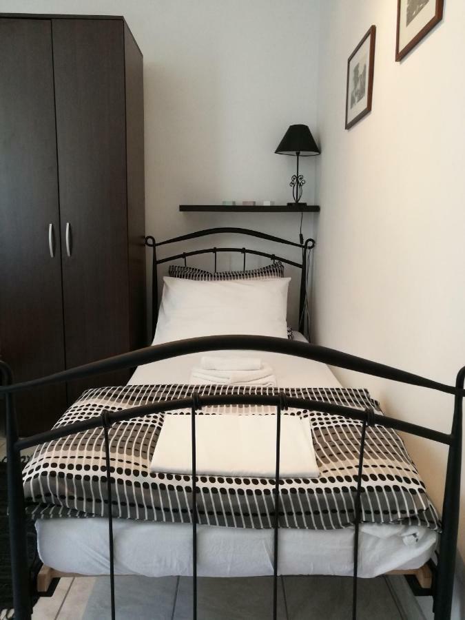 Diocletians Palace Apartment For Two Сплит Екстериор снимка